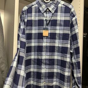 Charles Tyrwhitt Navy and Light Blue Check Shirt